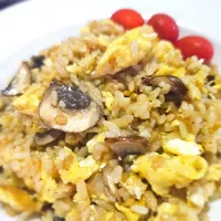 Snapdishの料理写真:simple lunch - butter garlic Japanese rice with mushrooms and egg|Chua Jeanさん