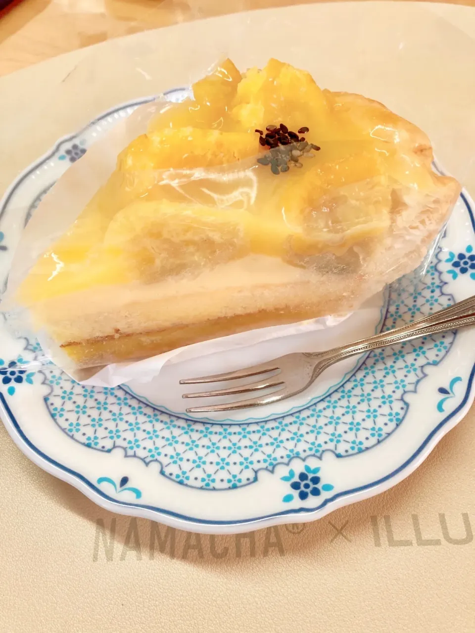 Snapdishの料理写真:コージーコーナーのお芋タルト🥧|あめふくらさん