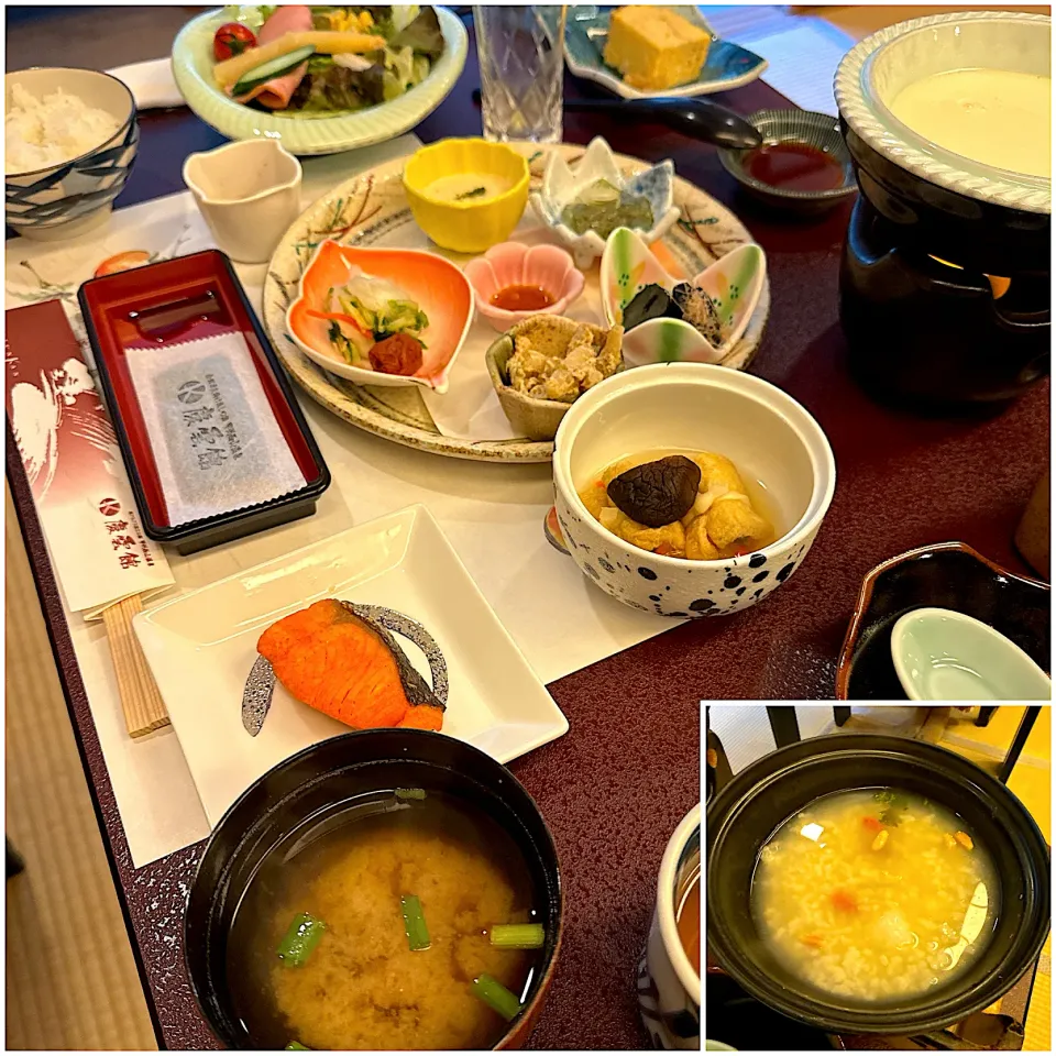 Snapdishの料理写真:西山温泉 慶雲館の朝飯|塩豚骨さん