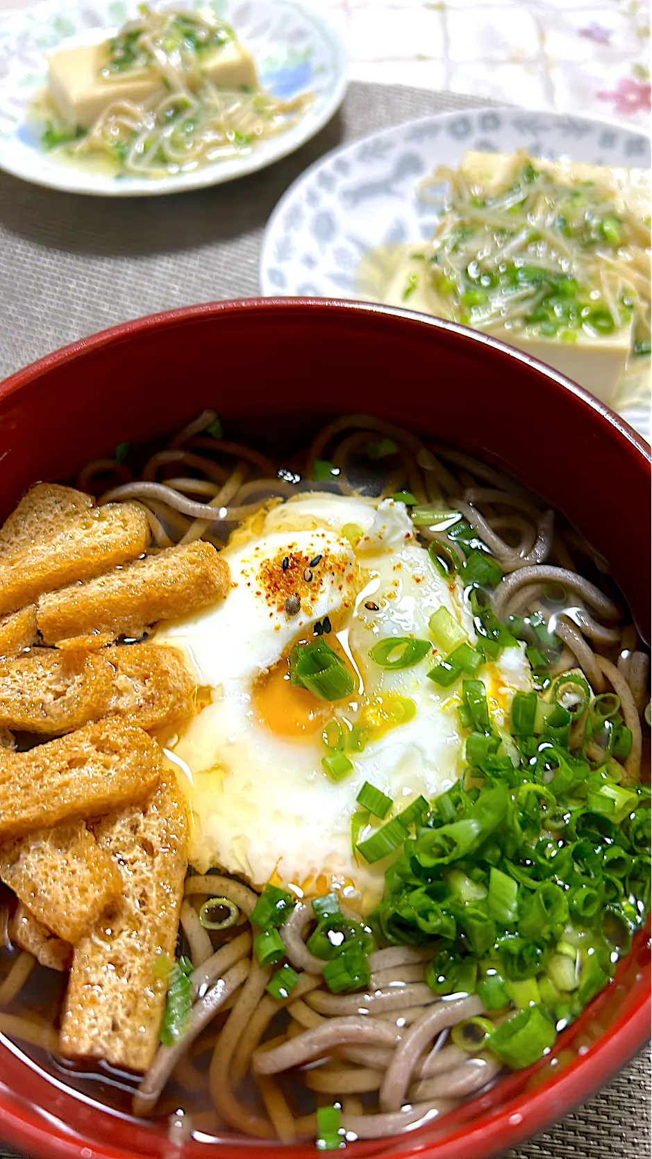 Snapdishの料理写真:温かいお蕎麦|🍒ふみりん🍒さん