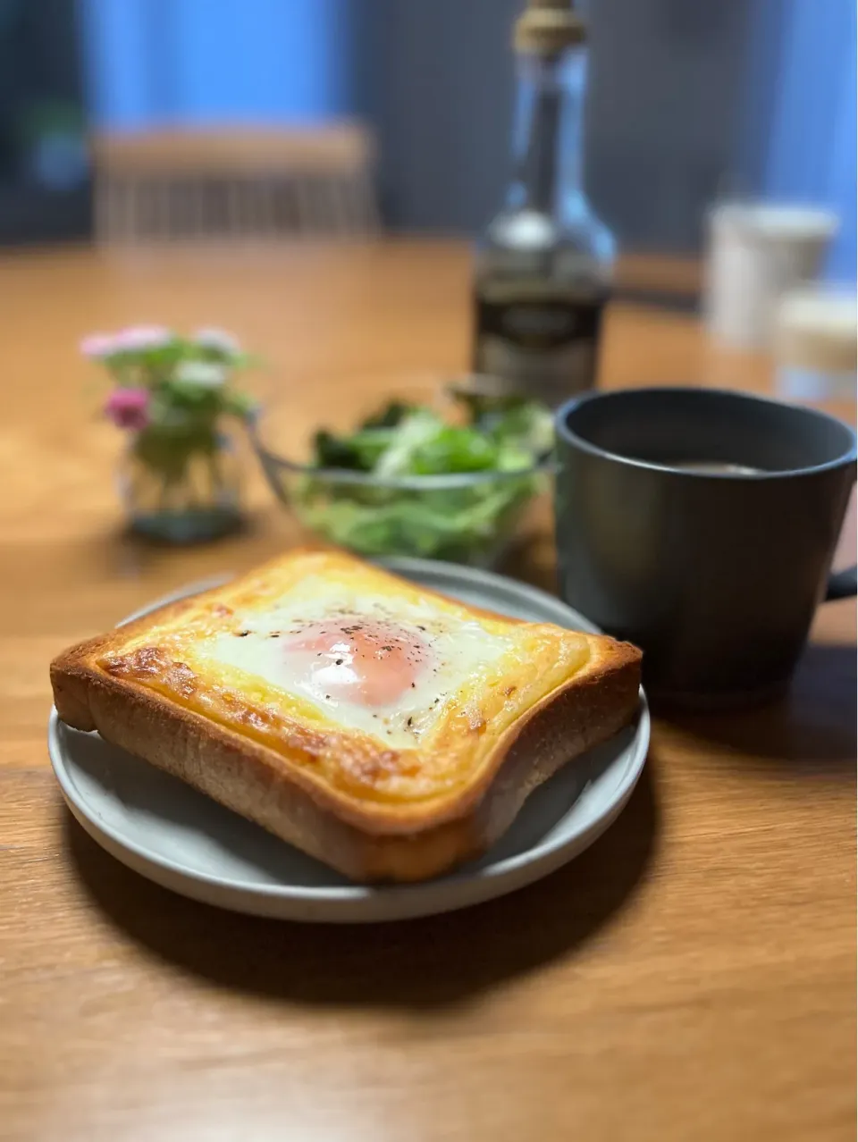 11/2の朝食　目玉焼きトースト|yoneさん