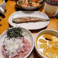 Snapdishの料理写真:本日(2024.11.04)のお夕飯♪|marikuruさん