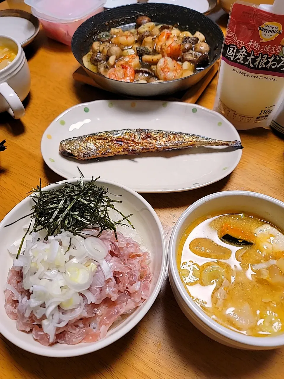 Snapdishの料理写真:本日(2024.11.04)のお夕飯♪|marikuruさん