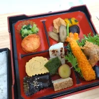 Snapdishの料理写真:八百彦さんのお弁当|Ikue Sawadaさん