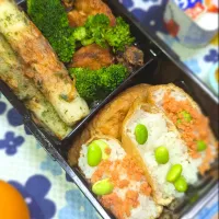 Snapdishの料理写真:稲荷寿司と鶏ムネ唐揚げとちくわの磯部揚げ‼️|お弁父ちゃん‼️さん