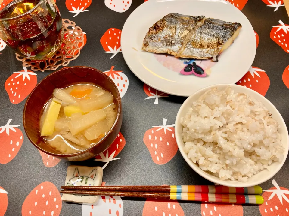 焼き魚定食|あめふくらさん