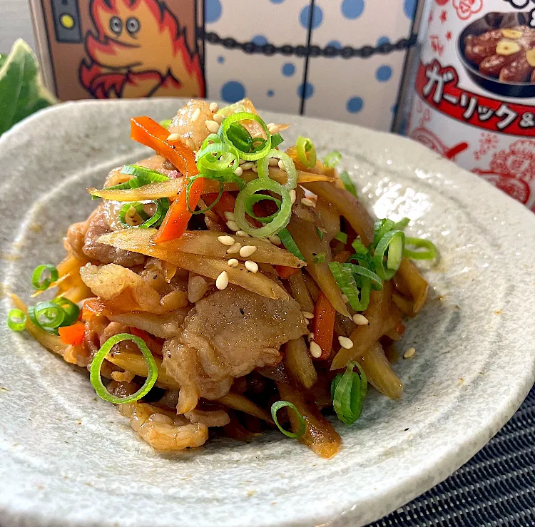 Snapdishの料理写真:豚肉とごぼうの炒め煮|KAORIさん