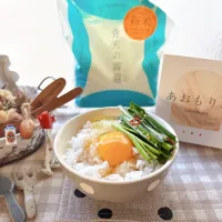 Snapdishの料理写真:卵かけご飯 *ニラキムチのせ*
🌾“青天の霹靂 2kg(新米)”使用🌾|がぁがさん