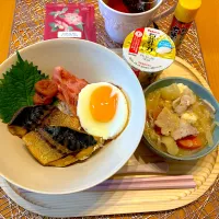 Snapdishの料理写真:🍴𓈒𓂂𓏸鯖のワンプレート丼|あみかさん