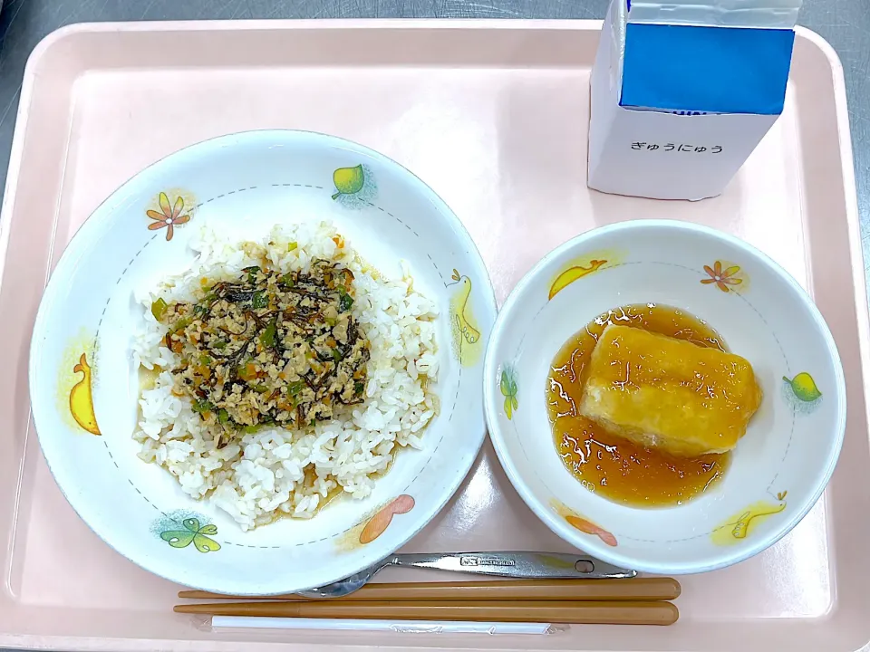 Snapdishの料理写真:11.5の給食|ただの栄養士さん