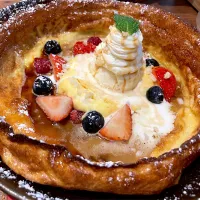 Snapdishの料理写真:✩ダッチベイビー🥞🍓＊|＊抹茶＊さん