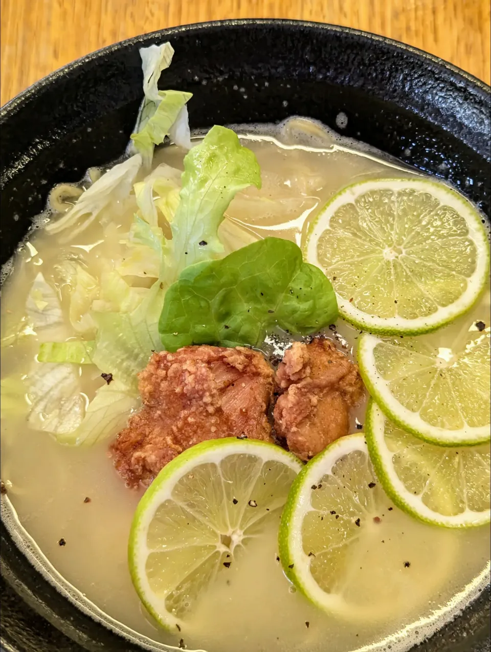 Snapdishの料理写真:Limeラーメン@FourCinq ケアンズ|watarunさん