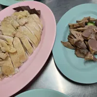 Snapdishの料理写真:chicken rice in Bangkok|rufvalさん