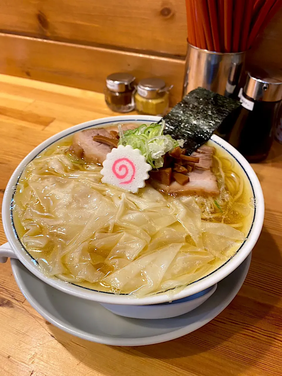 荻窪　there is ramen|yosukeさん