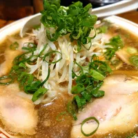 Snapdishの料理写真:【とりあえず11/12頃までの限定】 
渡なべ 
京都風ラーメン (1,100円) 
＋大盛 (100円) 
@高田馬場7分、西早稲田 
24271 (230,013)