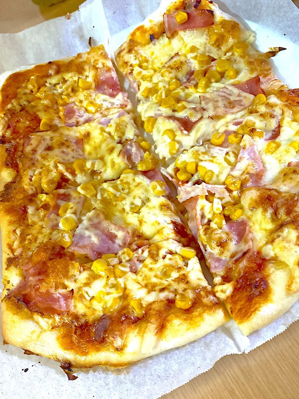 Snapdishの料理写真:ピザ🍕|｡:.ﾟஐ⋆*HIRAMA｡:.ﾟஐ⋆*さん