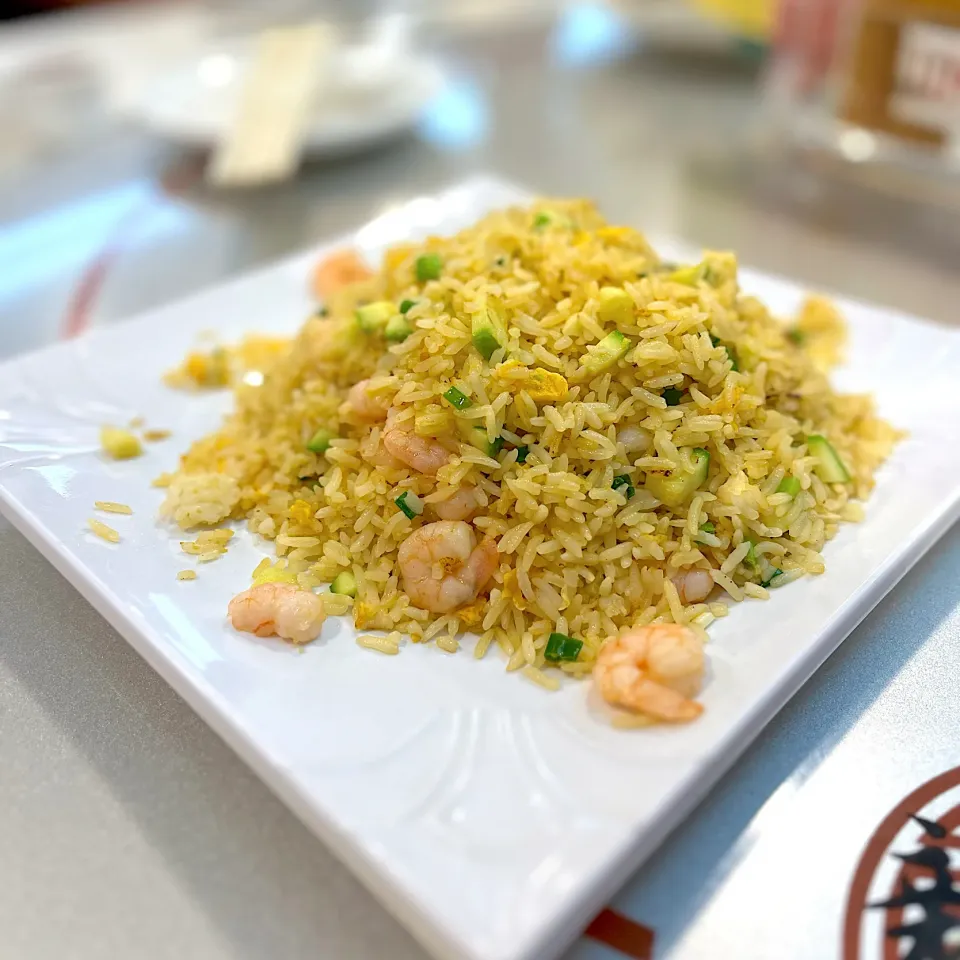 Snapdishの料理写真:Fried rice with shrimp|skyblueさん