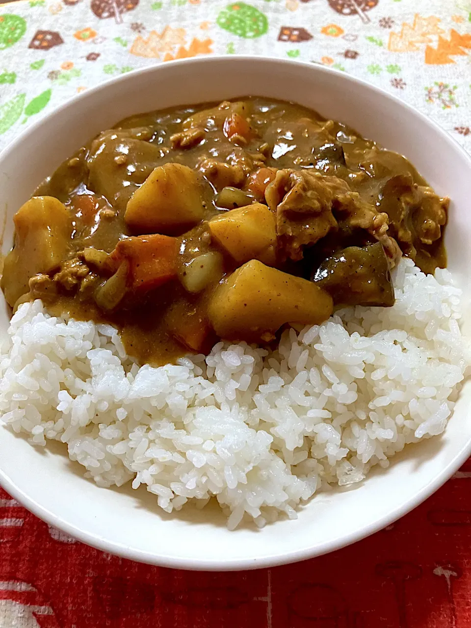 Snapdishの料理写真:🍛カレーライス🍛|KAORUNSHEEPさん