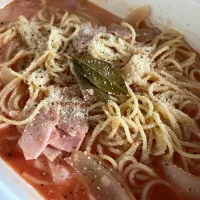 Snapdishの料理写真:残り物でパスタ| sanaeさん