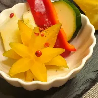 Snapdishの料理写真:スターフルーツのピクルス| オハナシマンさん