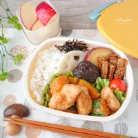 Snapdishの料理写真:かぼちゃと鶏肉のみそバター弁当|ゆずぽんさん