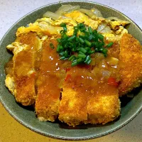 豆腐で作るカツ丼|依神姉妹の節約ずぼらレシピちゃんねるさん