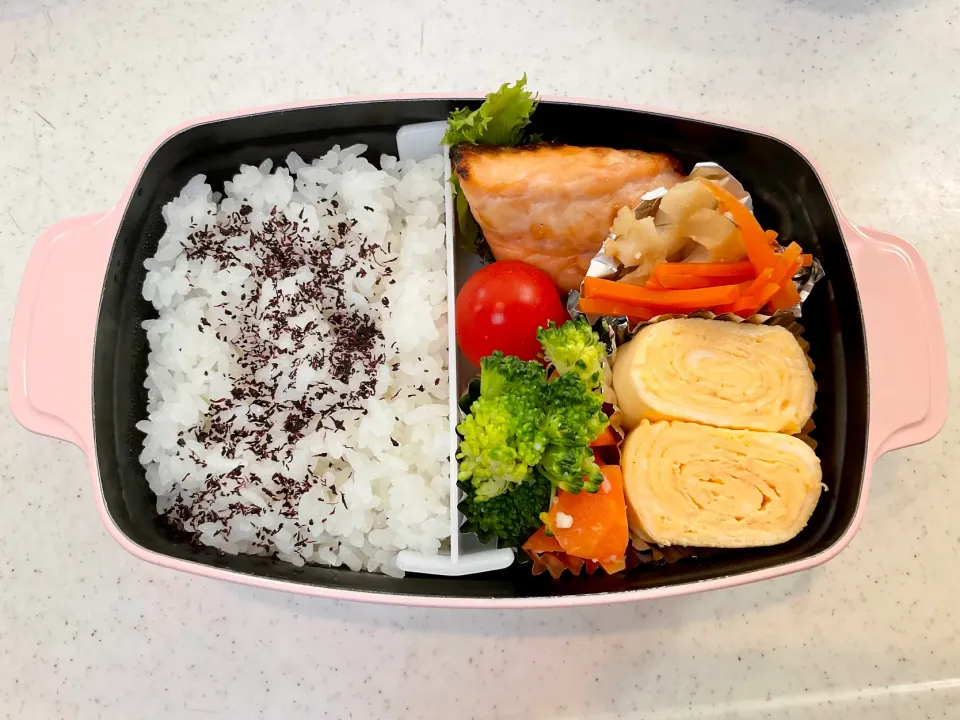 Snapdishの料理写真:幕の内弁当（きんぴら）|あめふくらさん