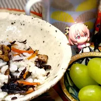 Snapdishの料理写真:朝食のひじきご飯&お味噌汁|イリヤさん