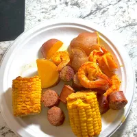 Snapdishの料理写真:homemade seafood boil|Kareem Boogieさん