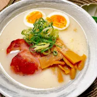 Snapdishの料理写真:⭐️濃い味スガキヤラーメン⭐️|Laniさん