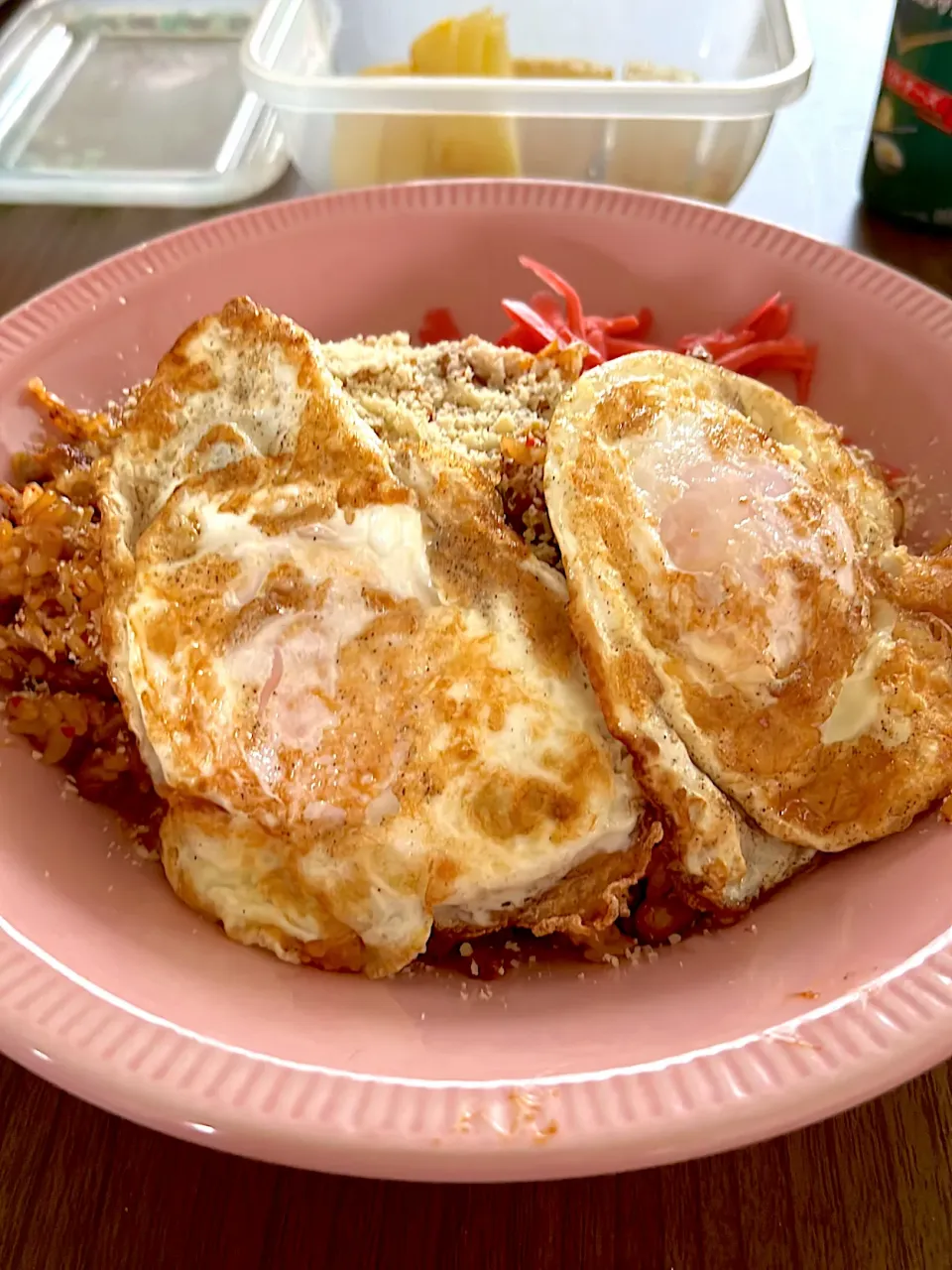 納豆キムチチャーハン、目玉ダブル|ささるみさん