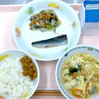 Snapdishの料理写真:11.6の給食|ただの栄養士さん