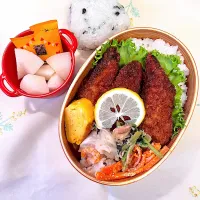 Snapdishの料理写真:ブリカツ弁当|ステラさん