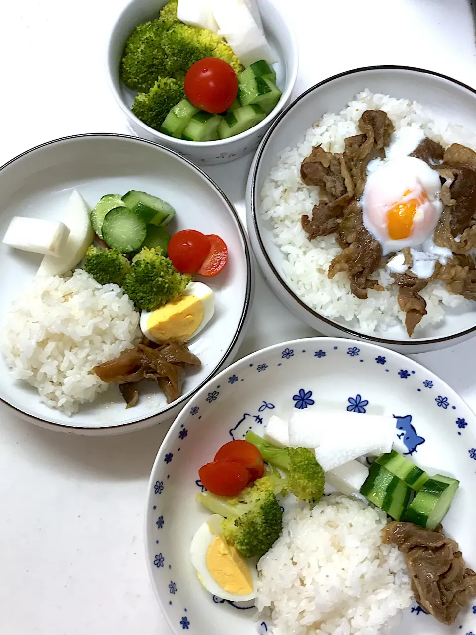 Snapdishの料理写真:牛肉のニンニク醤油炒め|さとう かおりさん