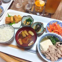 Snapdishの料理写真:肉豆腐定食です✨