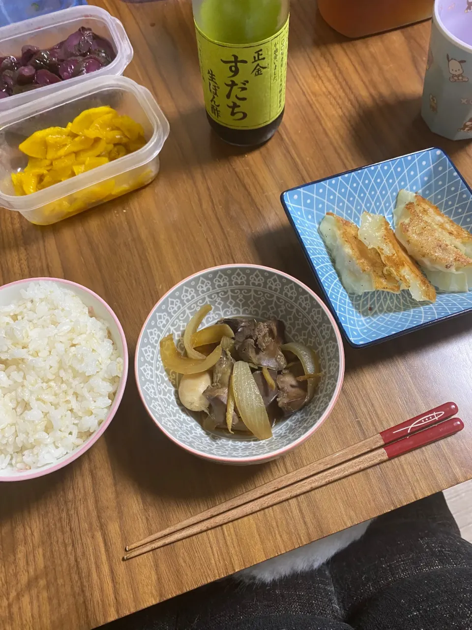 Snapdishの料理写真:夜　鶏肝煮、鶏肉餃子|みちくんさん