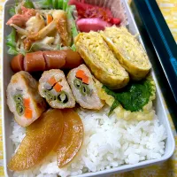 Snapdishの料理写真:お婆ちゃんの手作り弁当👵