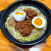 Snapdishの料理写真:鍋の締め〜担々麺風