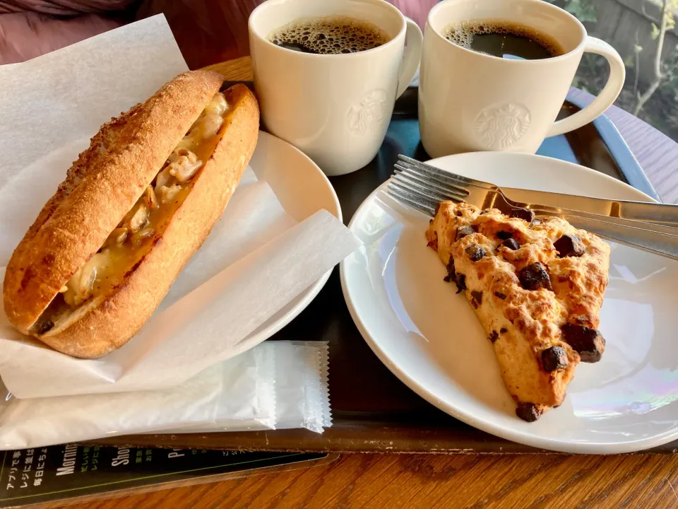 Snapdishの料理写真:きのこフィローネ🍄とチョコスコーン🍫|あめふくらさん