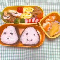 Snapdishの料理写真:小1息子のお弁当🍙|yu.ka.r.さん