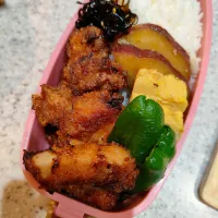 Snapdishの料理写真:からあげ弁当|ようちゃんさん