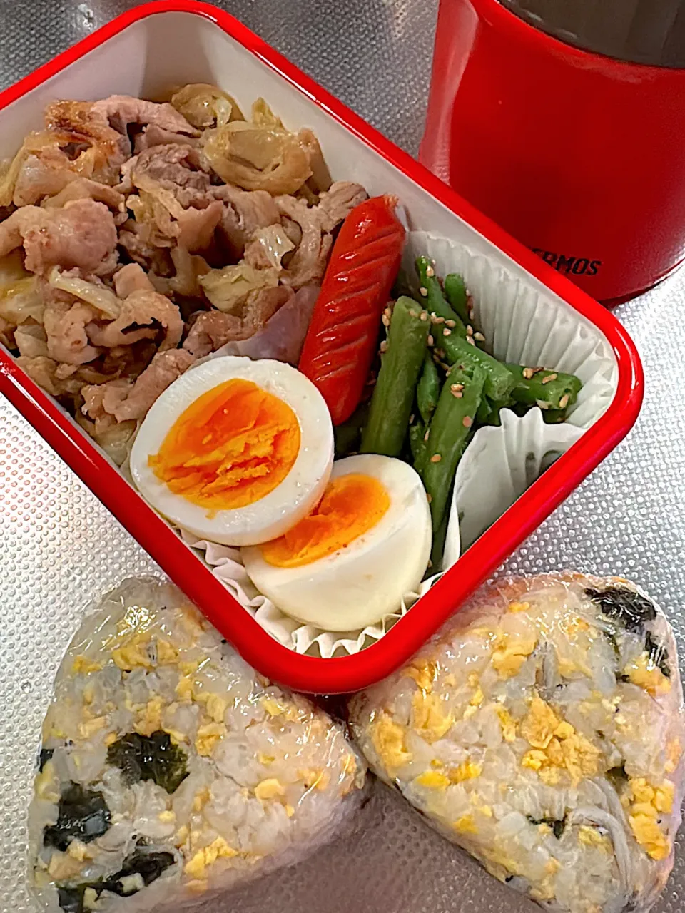 Snapdishの料理写真:豚こまとキャベツの味噌炒め弁当|ぽんさん