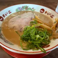 Snapdishの料理写真:こってりラーメン大盛🍜|buhizouさん