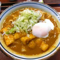 Snapdishの料理写真:八刻丸さんでカレーきしめん温玉のせ|Ikue Sawadaさん