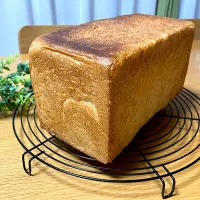 Snapdishの料理写真:＊角食パン🍞＊|＊抹茶＊さん