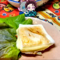 Snapdishの料理写真:はんぺんのチーズはさみ焼き|イリヤさん