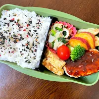 Snapdishの料理写真:ハンバーグ弁当|kiicoさん