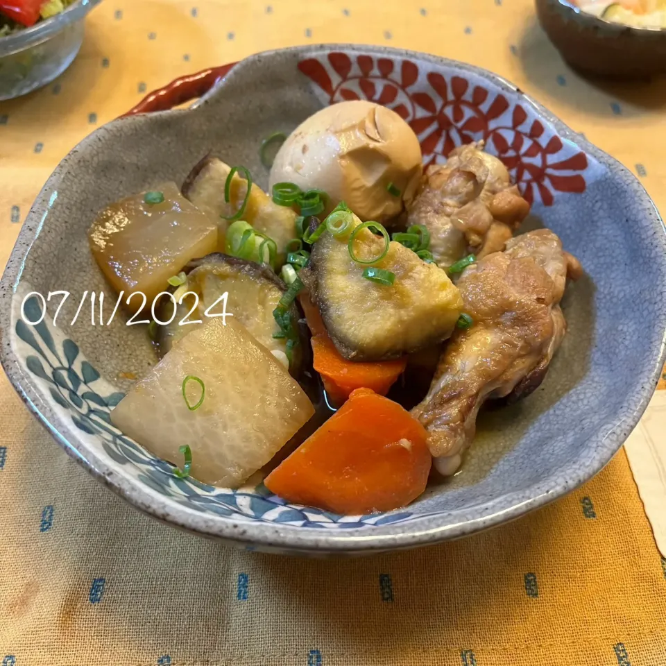 Snapdishの料理写真:鶏煮|友さん