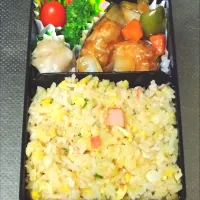 Snapdishの料理写真:中華弁当(炒飯、酢豚、焼売)|黒川克博さん