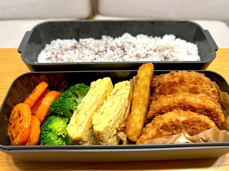 Snapdishの料理写真:息子のお弁当〈11月〉|かおりさん